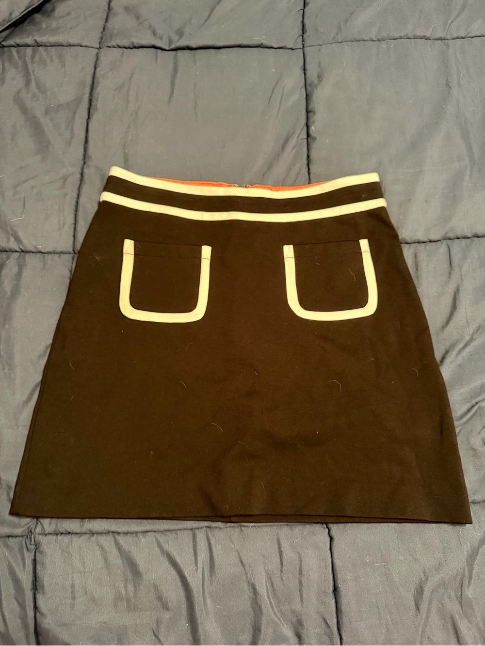 Banana Republic Black Skirt with Cream Trim size 4